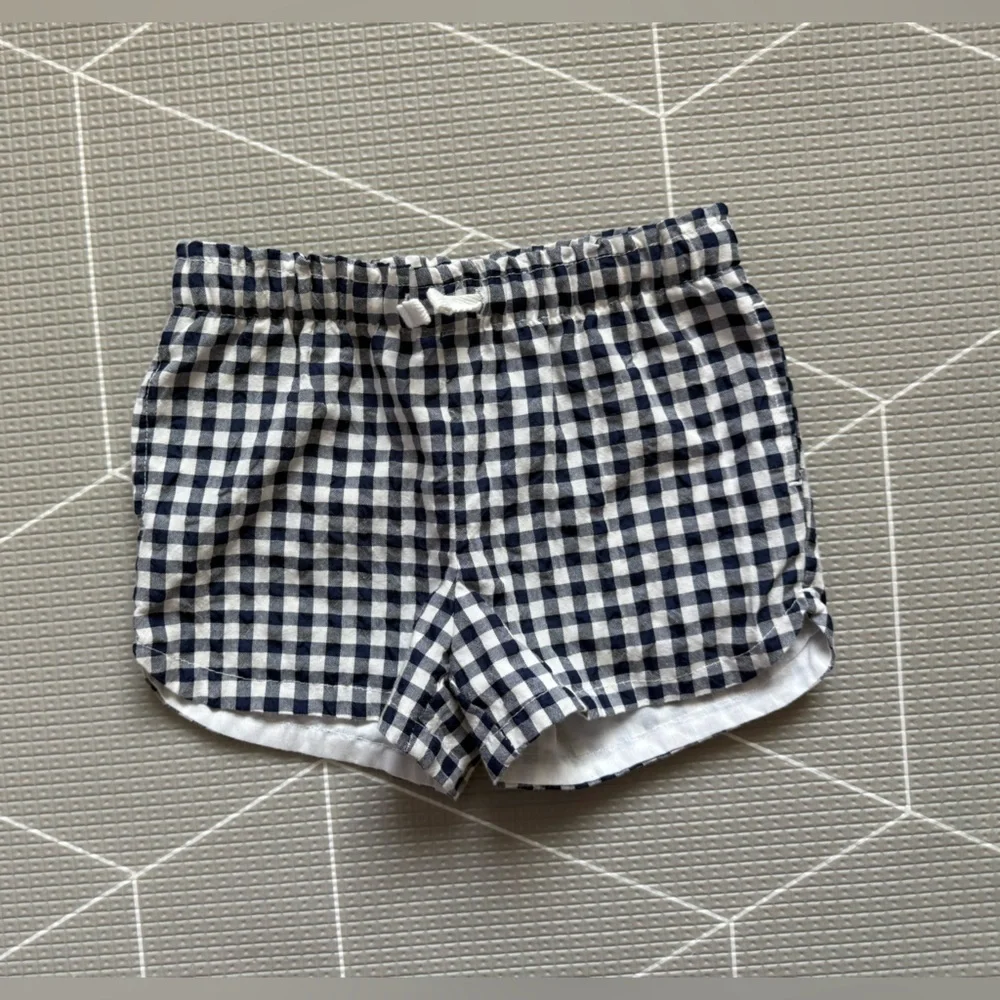 Cat & Jack|Baby girl black & White Gingham Shorts in cotton•••size 3T,boho style